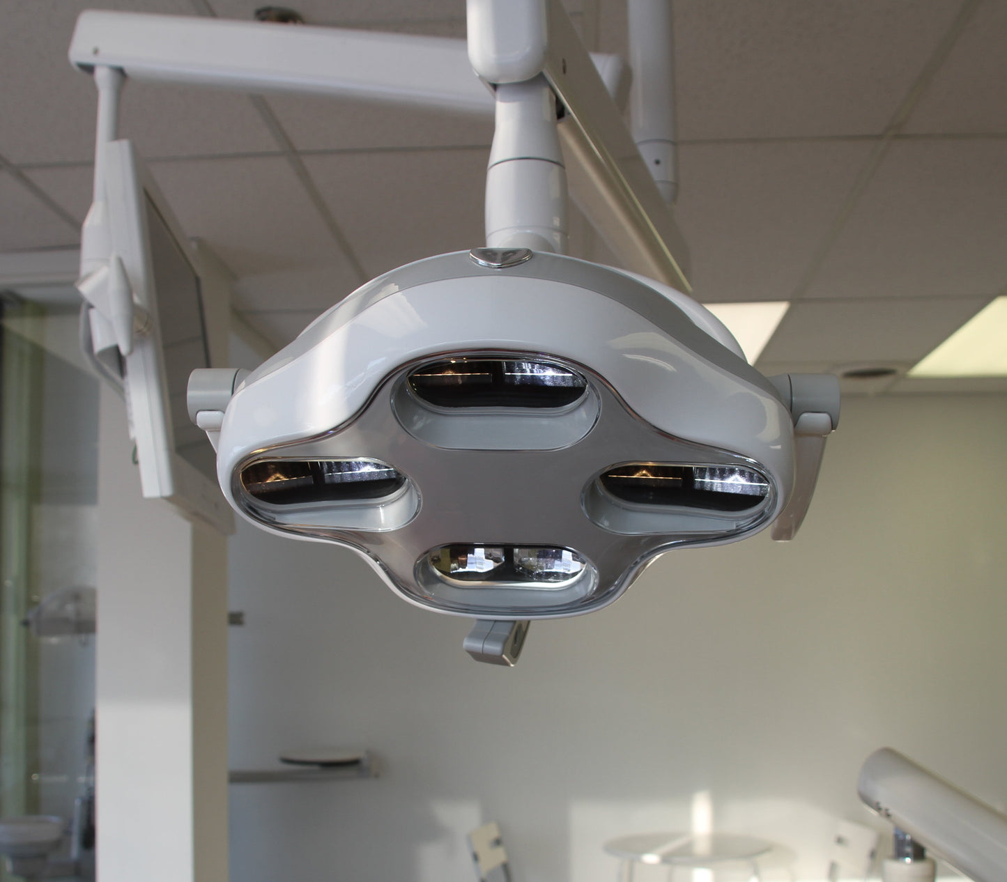 Flight G.COMM IRIS LED Light - Post Mounted